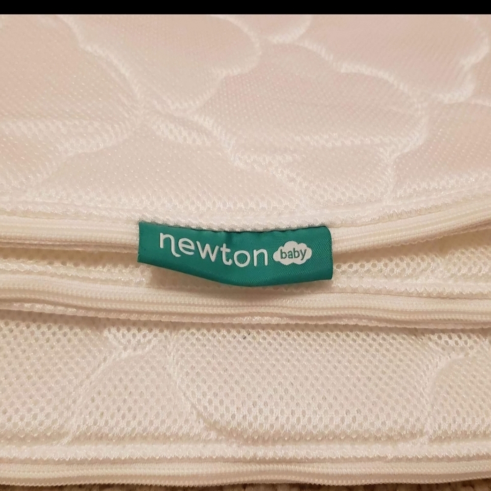Newton Breathable Crib Mattress - Extra Cover